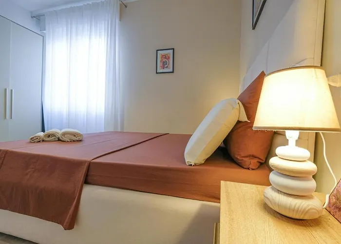 ゲストハウス Sbs *